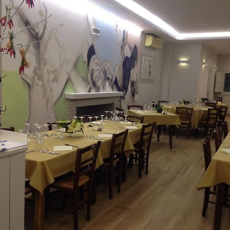 Agriturismo Il Giriatello Crotone Buitenkant foto