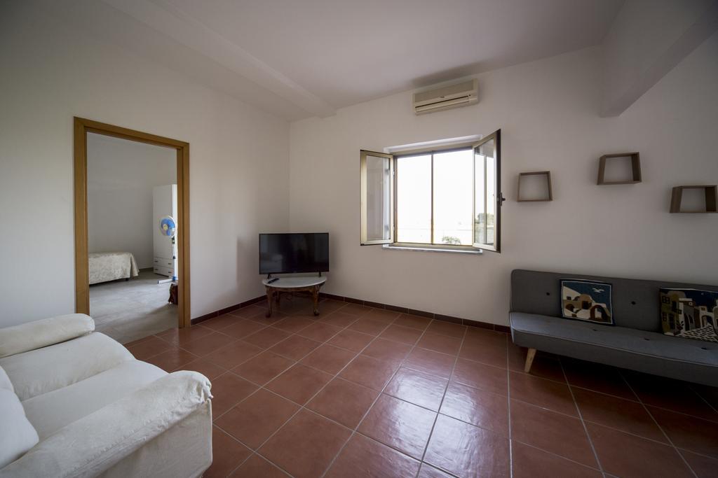 Agriturismo Il Giriatello Crotone Buitenkant foto